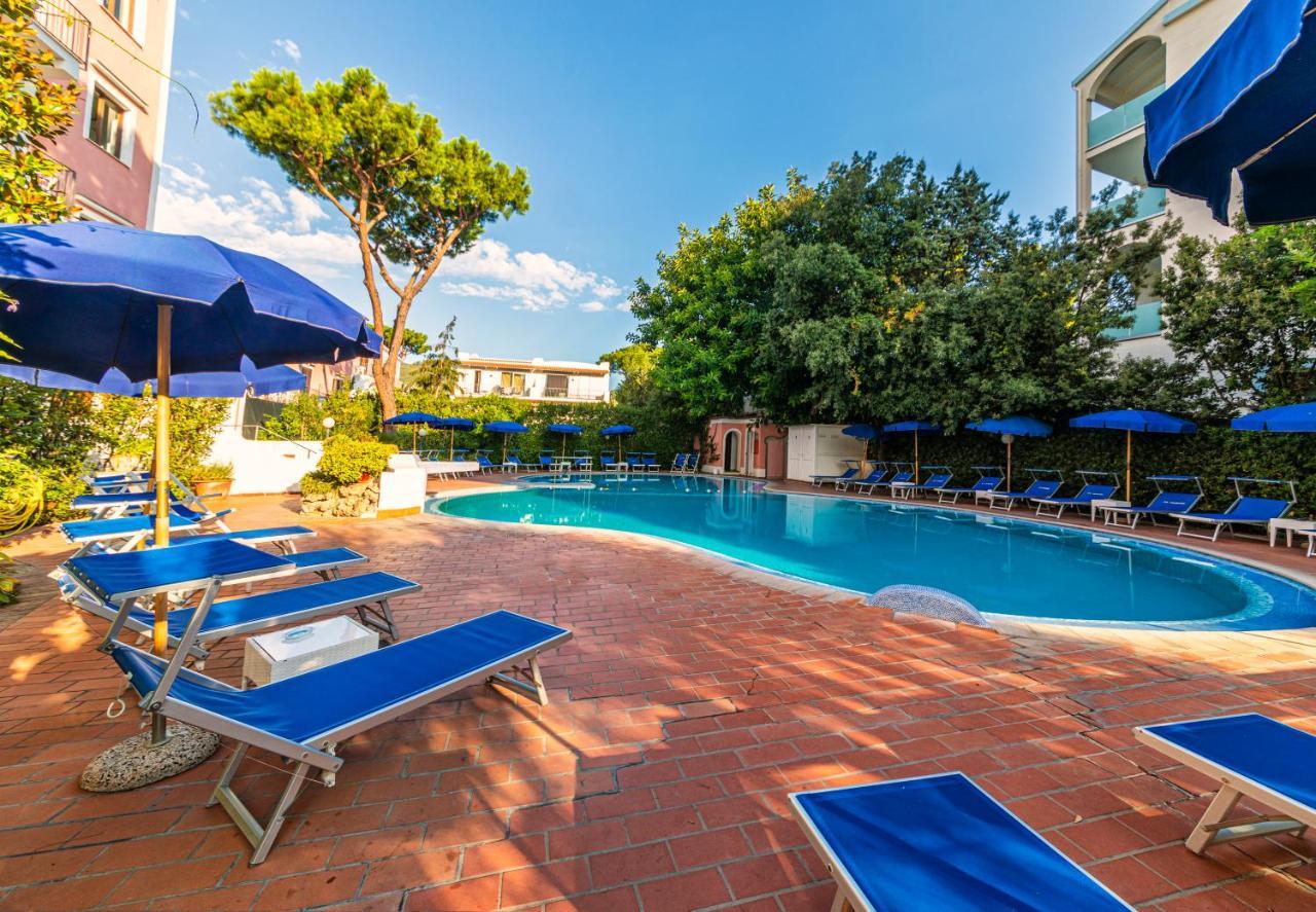 Hotel San Valentino Terme Isquia Exterior foto